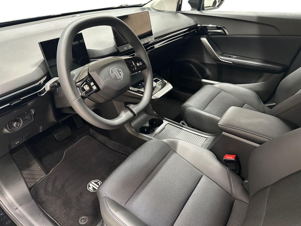 MG 4 Luxury billede 3