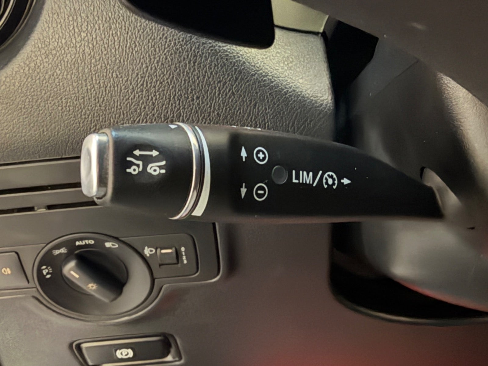 Billede af Mercedes eVito 129  Tourer PRO XL Van