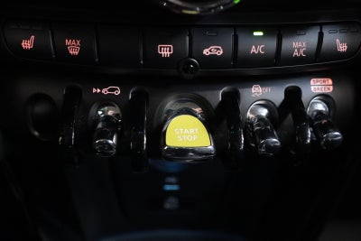 MINI Cooper SE Classic Trim