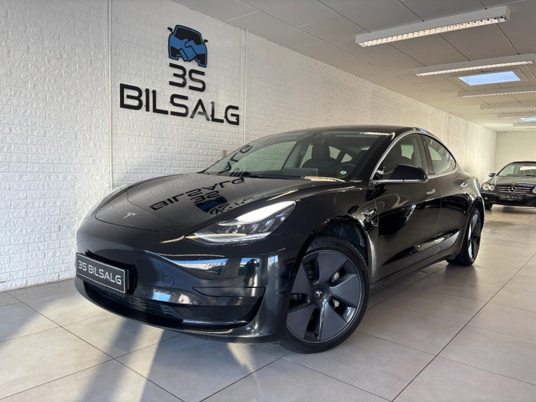 Tesla Model 3 Standard Range+ RWD