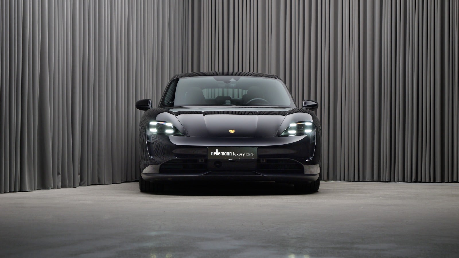 Porsche Taycan 