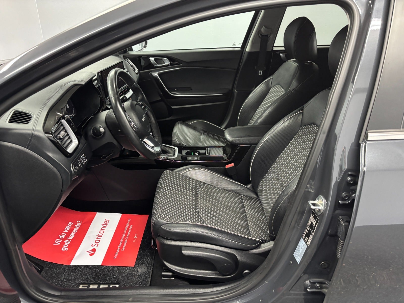 Billede af Kia Ceed 1,6 PHEV Upgrade Premium SW DCT