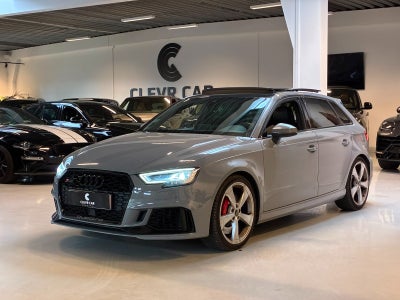 Audi RS3 2,5 TFSi quattro S-tr. 4d