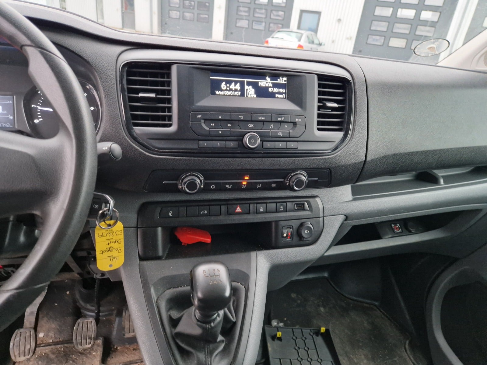 Billede af Peugeot Expert 1,6 BlueHDi 115 L2 Plus Van