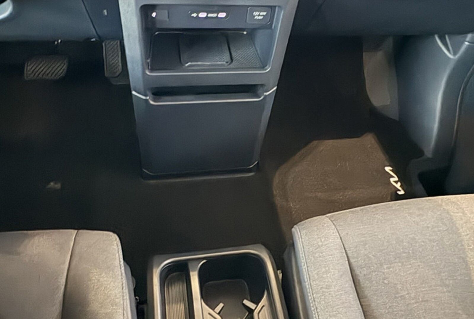 Kia PV5 Chassis L1 Standard Range Work