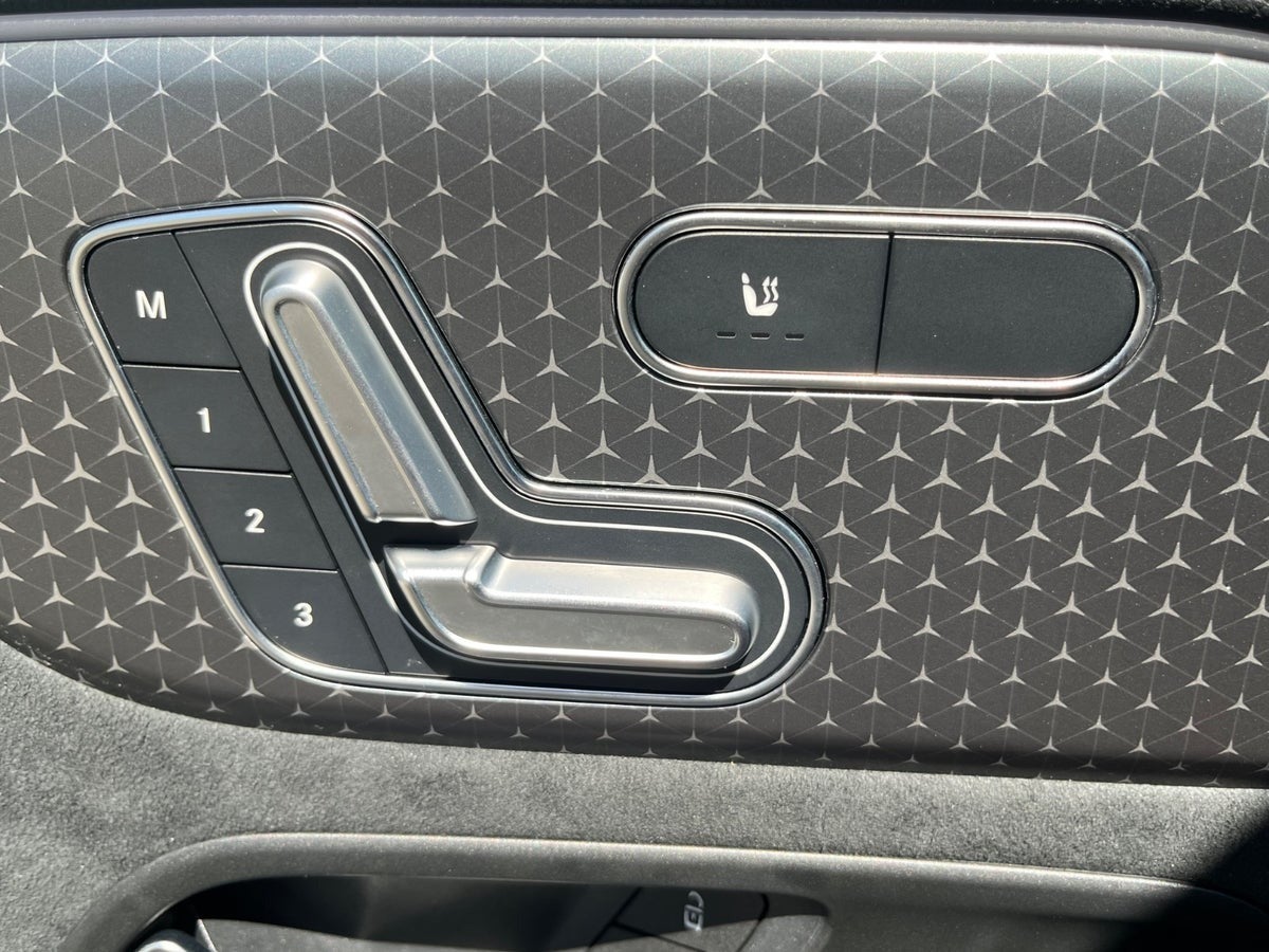 Billede af Mercedes EQB300  AMG Line 4Matic