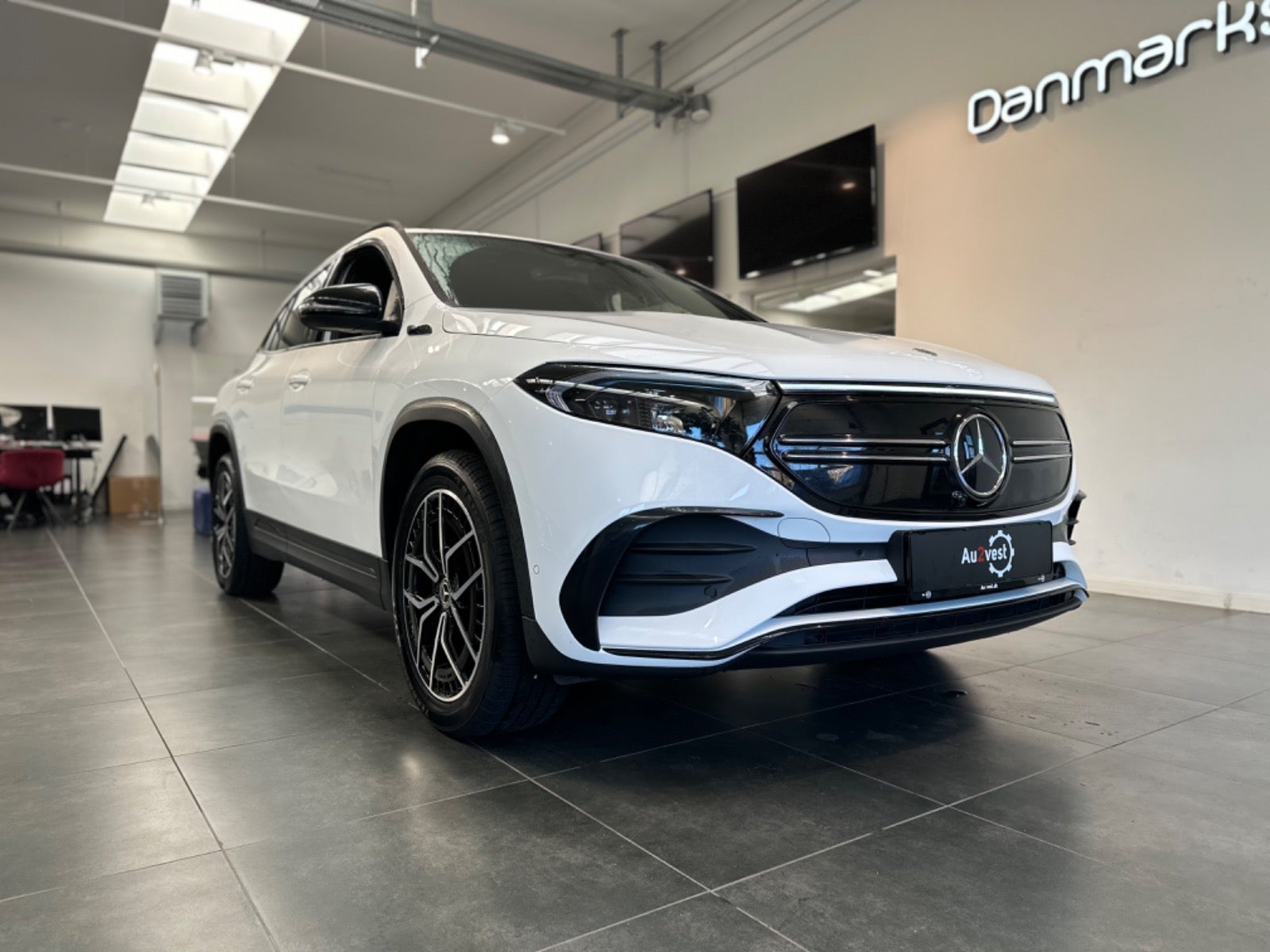 Mercedes EQA250 2021