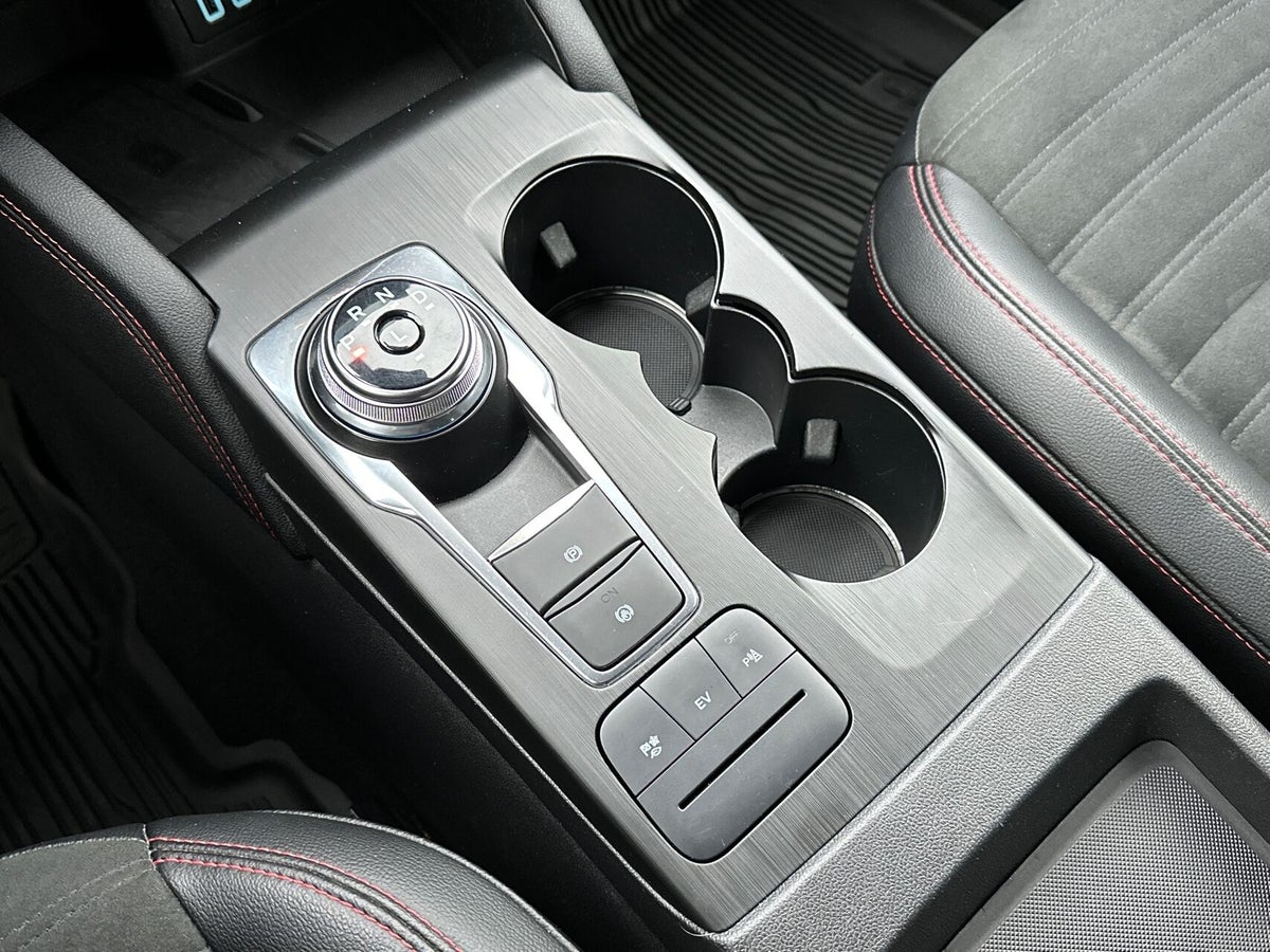 Ford Kuga PHEV ST-Line X CVT billede 15