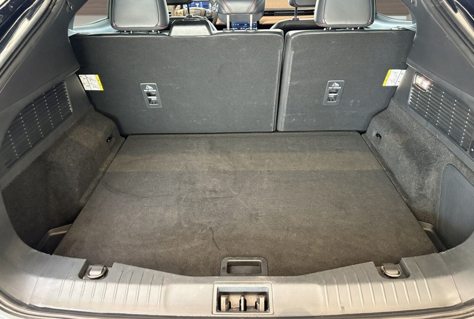 Ford Mustang Mach-E Premium Standard Range AWD