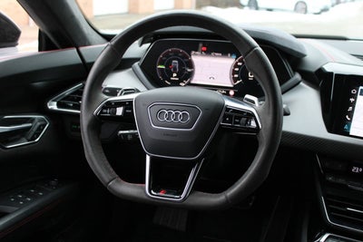 Audi RS e-tron GT quattro