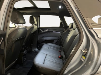 Audi Q4 e-tron S-line quattro