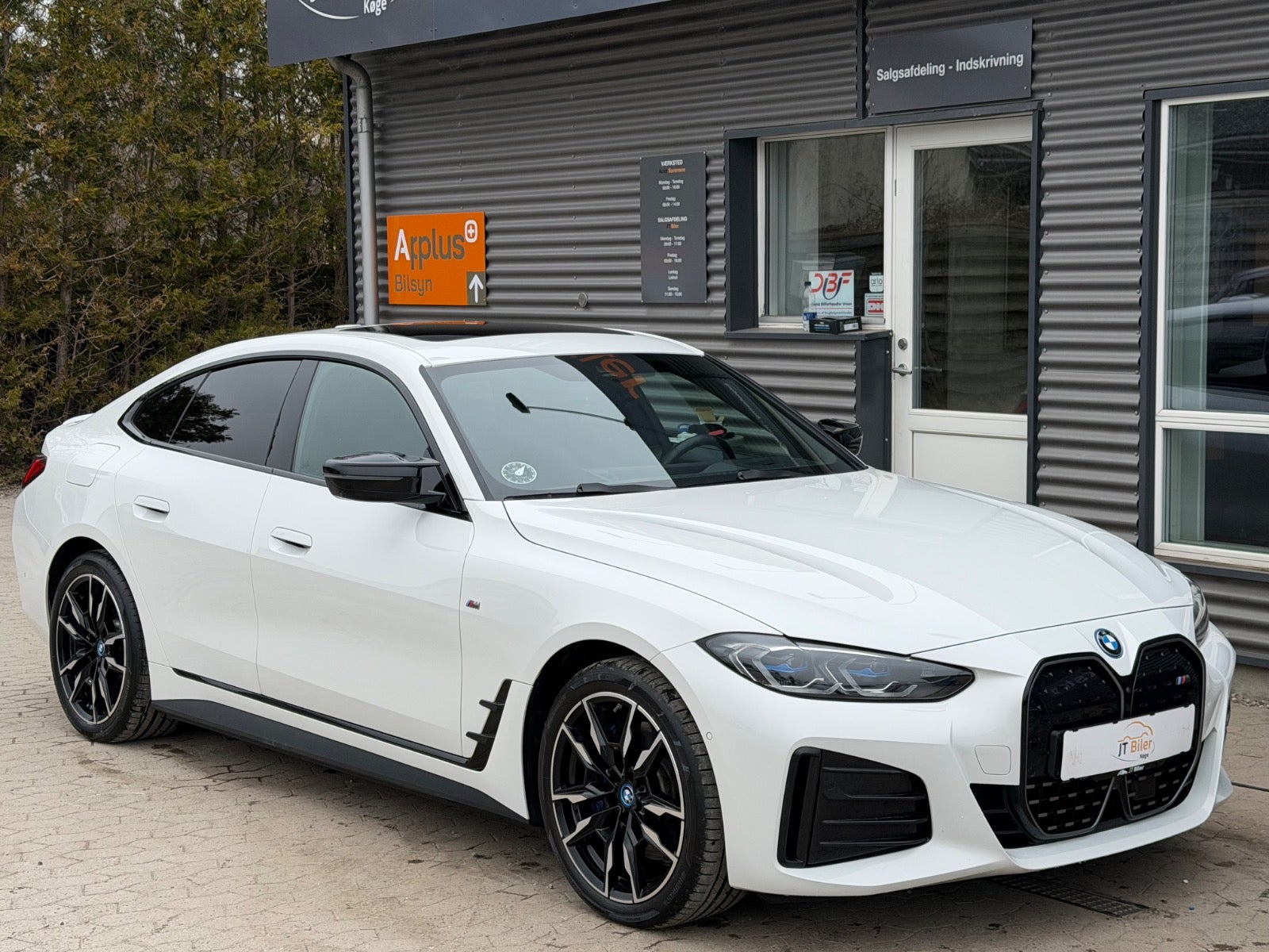 BMW i4 M50 Supercharged xDrive