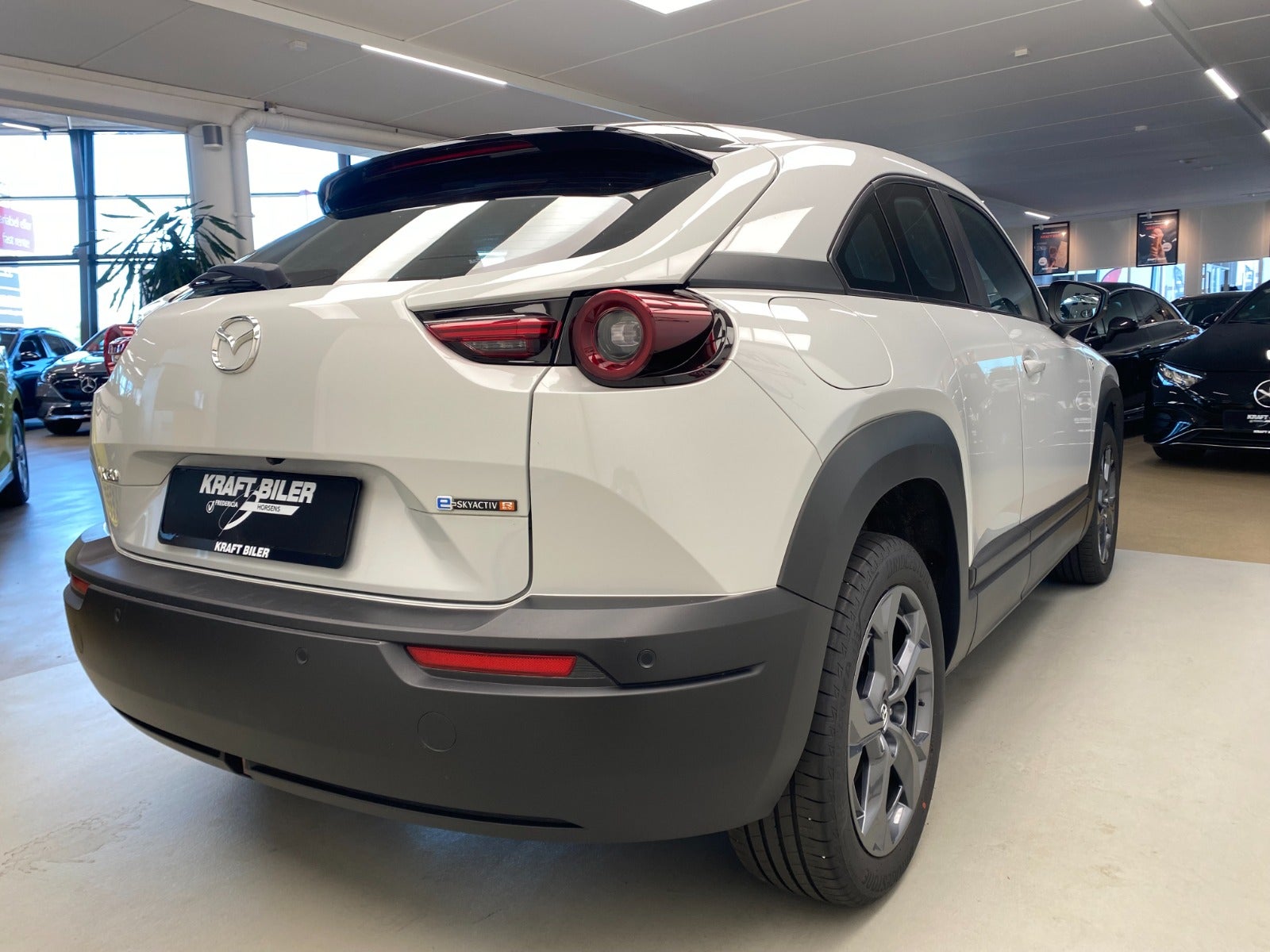 Billede af Mazda MX-30 0,8 e-SkyActiv R-EV Exclusive-Line
