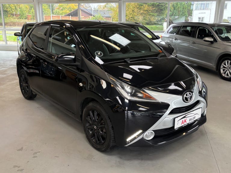 Toyota Aygo VVT-i x-black
