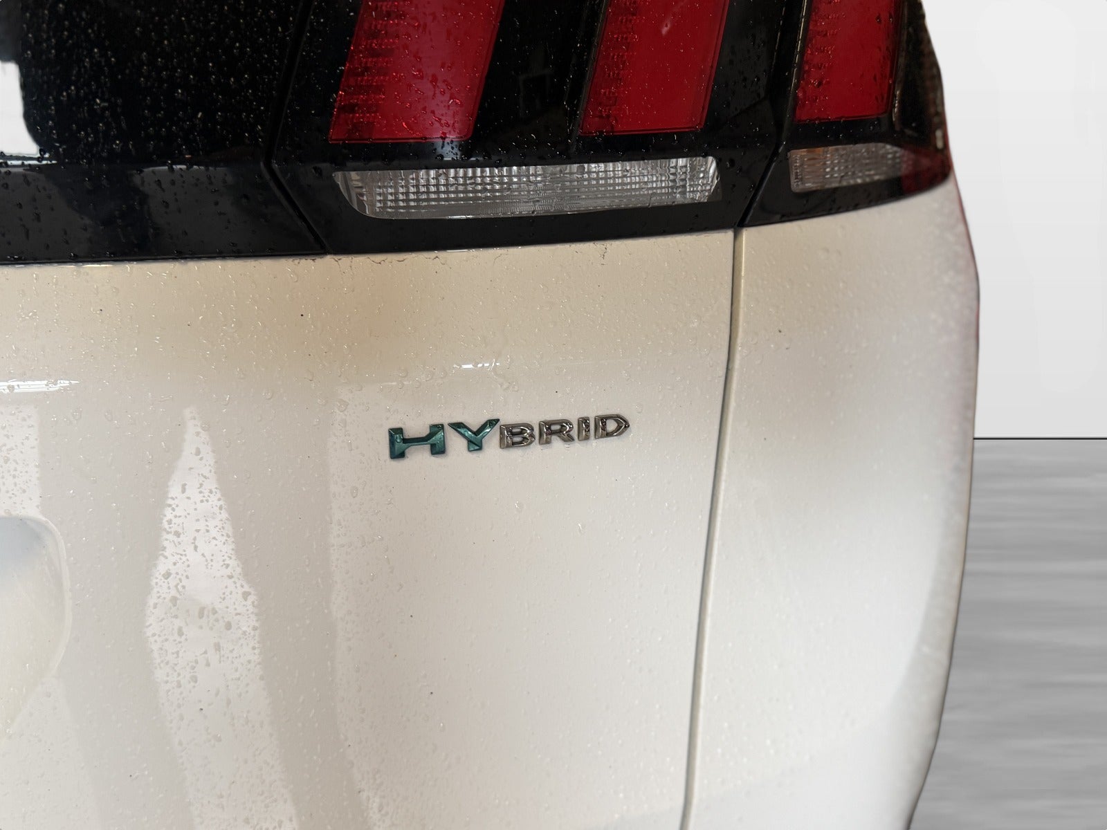 Billede af Peugeot 3008 1,6 Hybrid Allure Limited EAT8