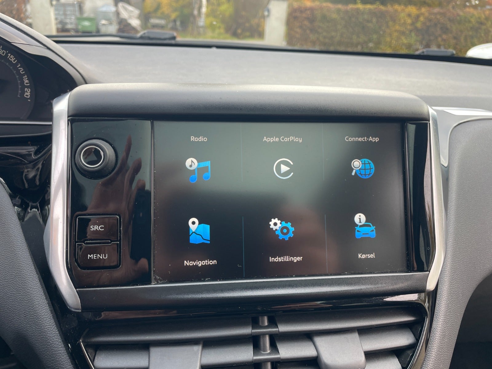 Peugeot 208 BlueHDi 100 Envy Sky