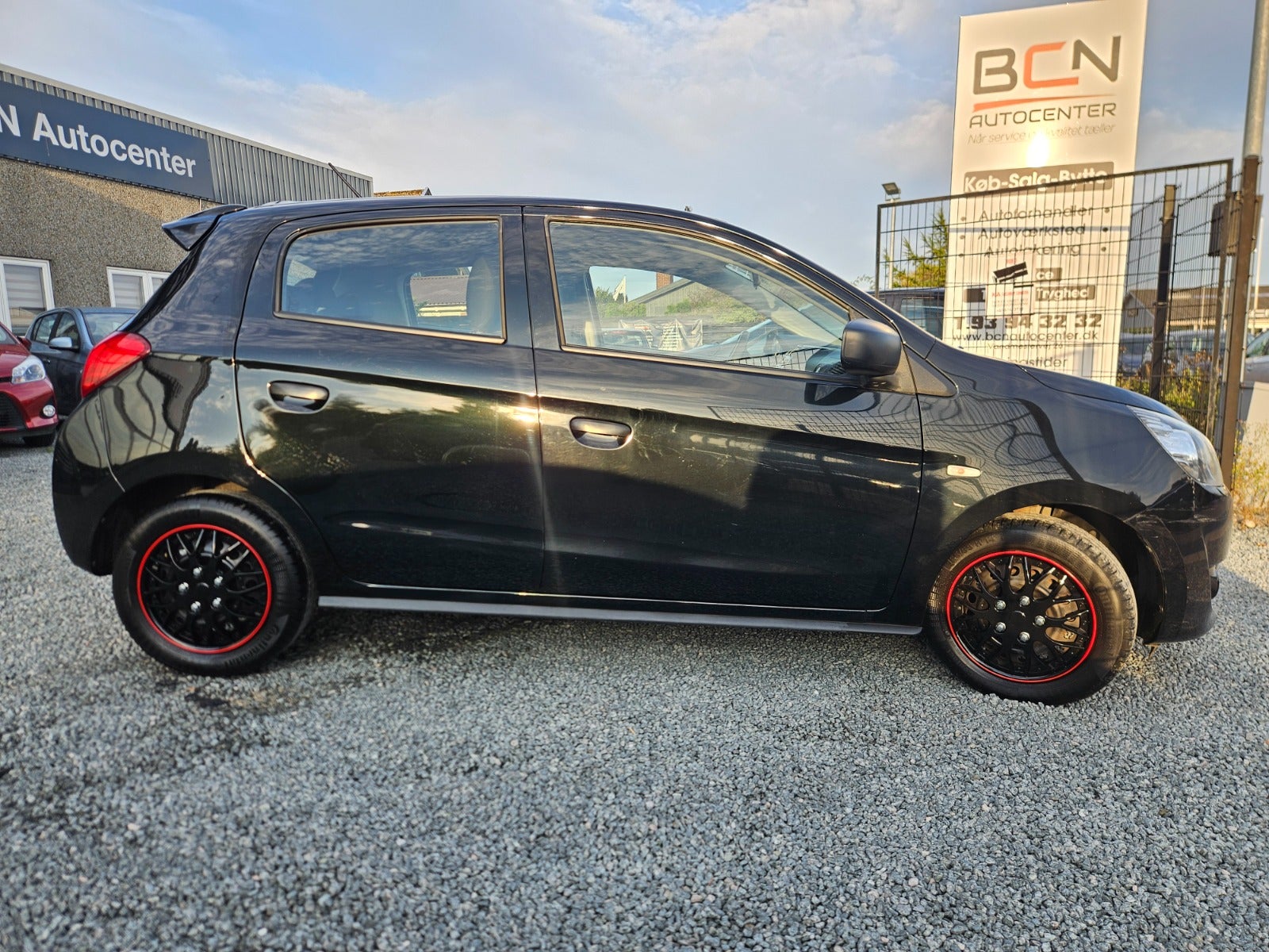 Billede af Mitsubishi Space Star 1,0 Inform