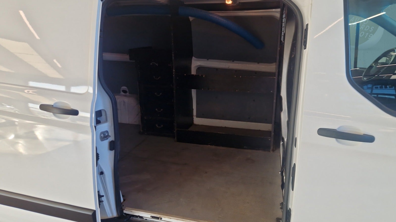 Billede af Ford Transit Custom 300L 2,0 TDCi 130 Trend