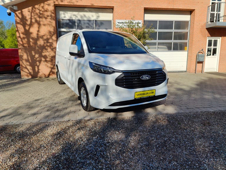 Ford Transit Custom 300L EcoBlue Limited aut.