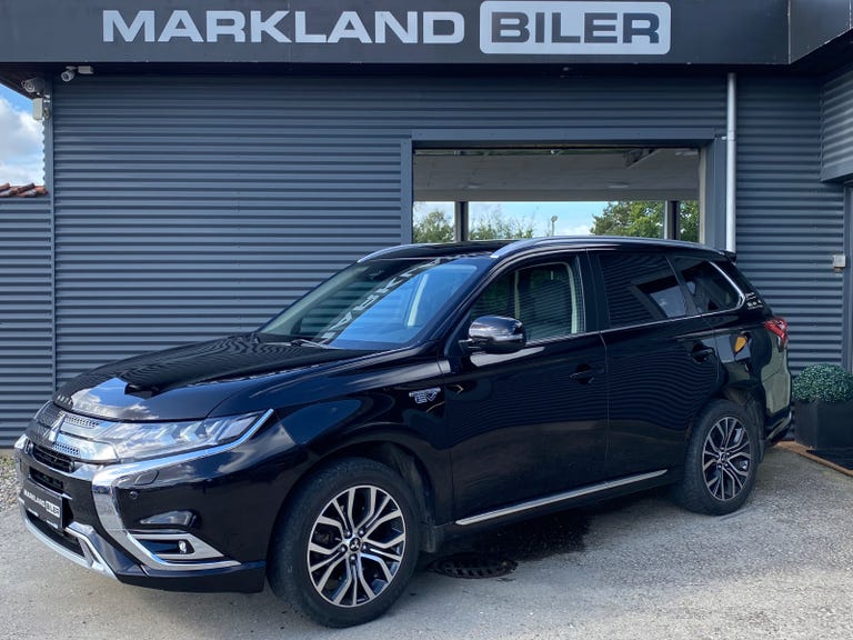Mitsubishi Outlander PHEV Limited CVT 4WD