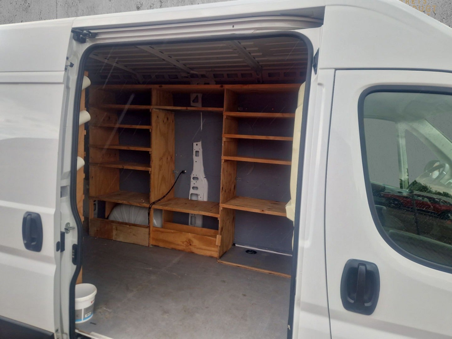 Billede af Peugeot Boxer 333 2,2 BlueHDi 140 L2H2 Premium