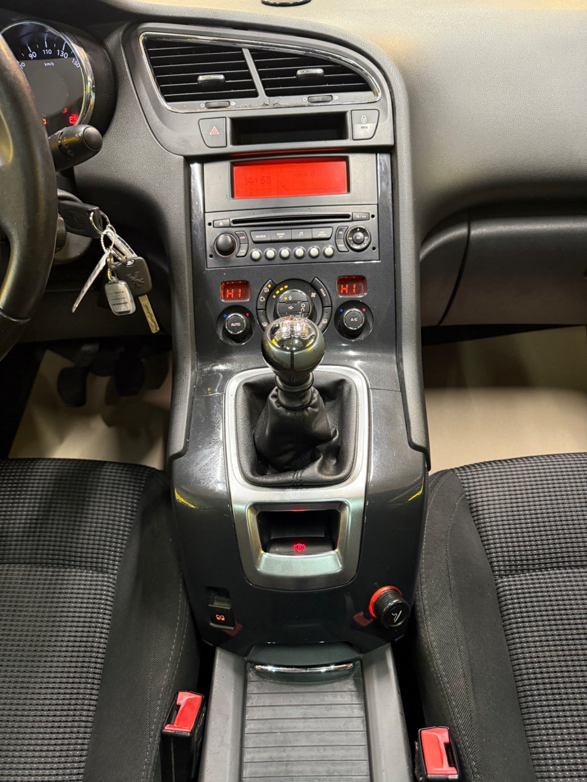 Billede af Peugeot 5008 1,6 HDi 110 Premium 7prs