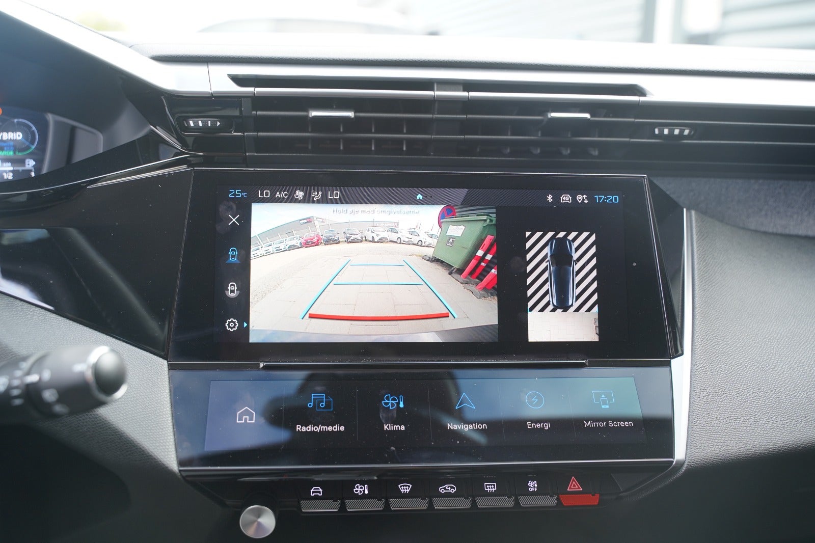 Billede af Peugeot 308 1,6 Hybrid First Selection+ SW EAT8