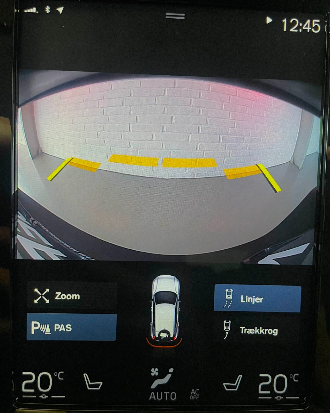 Billede af Volvo XC40 2,0 D4 190 Momentum aut. AWD