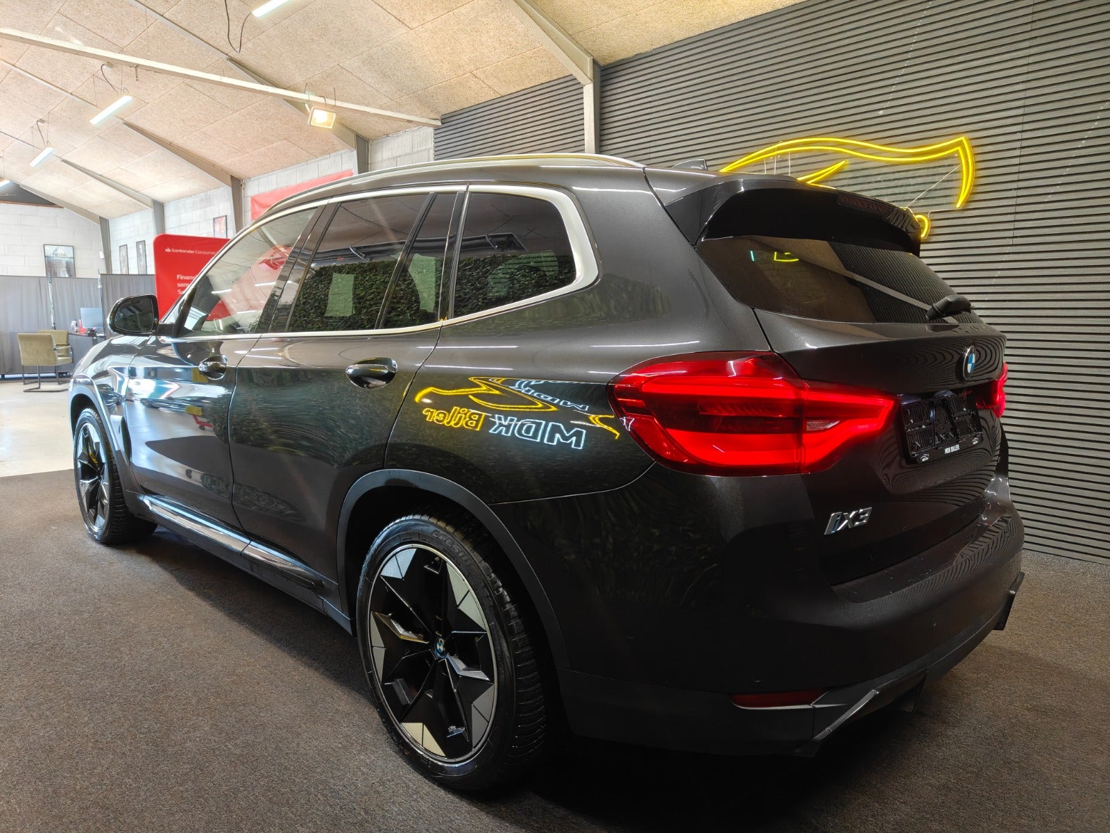 Billede af BMW iX3 Charged Plus