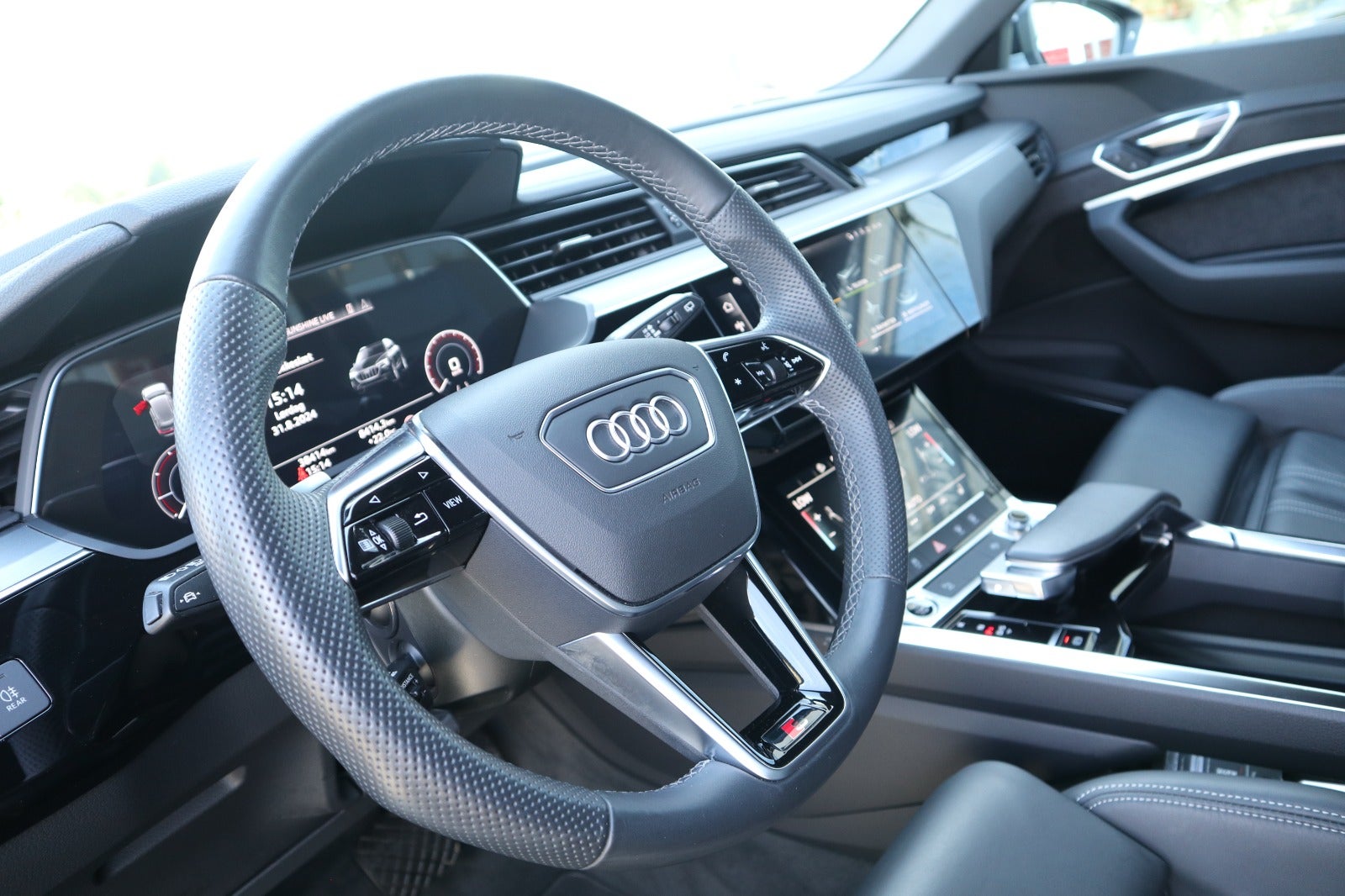 Billede af Audi e-tron 55 Advanced Prestige quattro