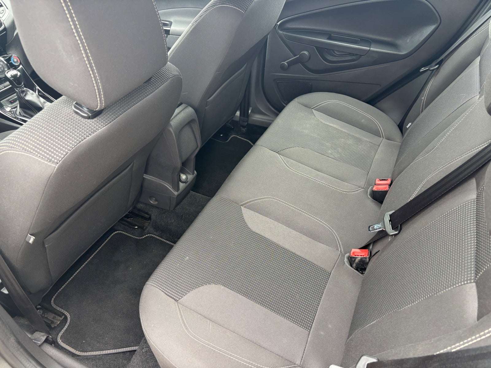 Ford Fiesta SCTi 100 Titanium