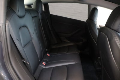 Tesla Model 3 Standard Range+ RWD