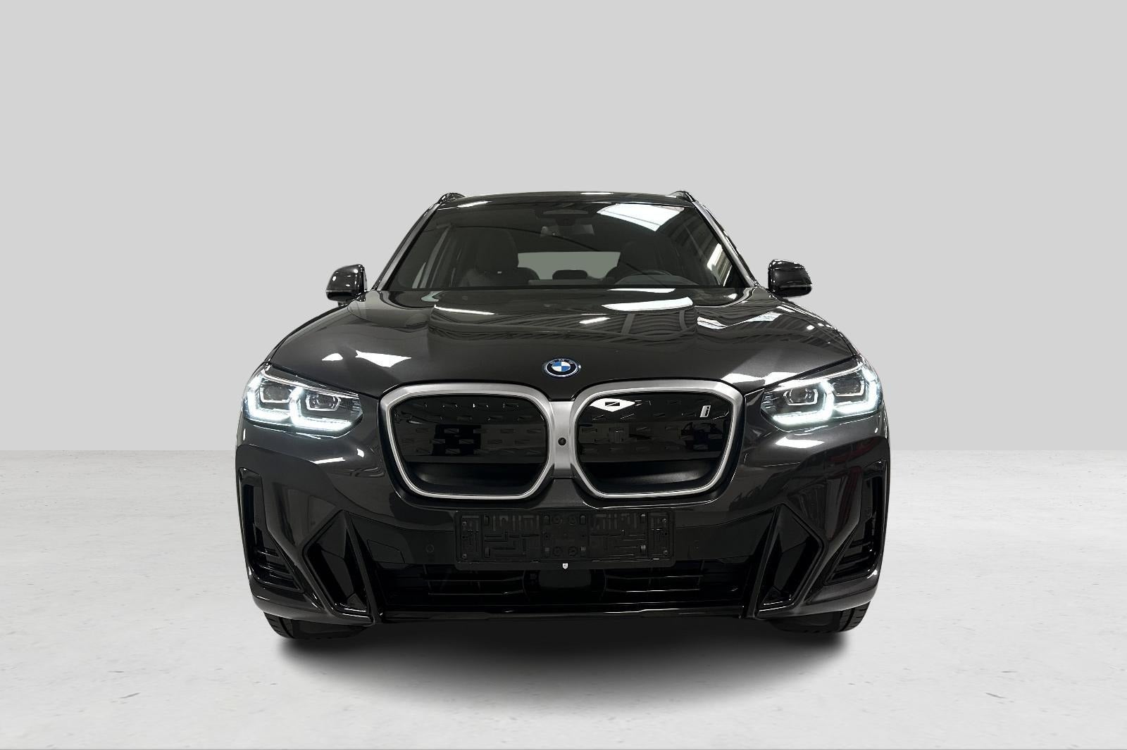 BMW iX3 Charged Plus M-Sport