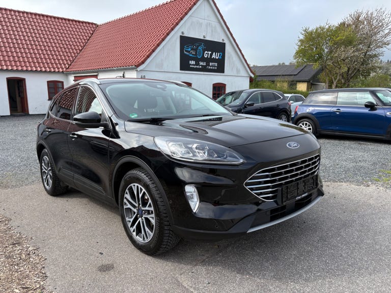 Ford Kuga PHEV Titanium X CVT