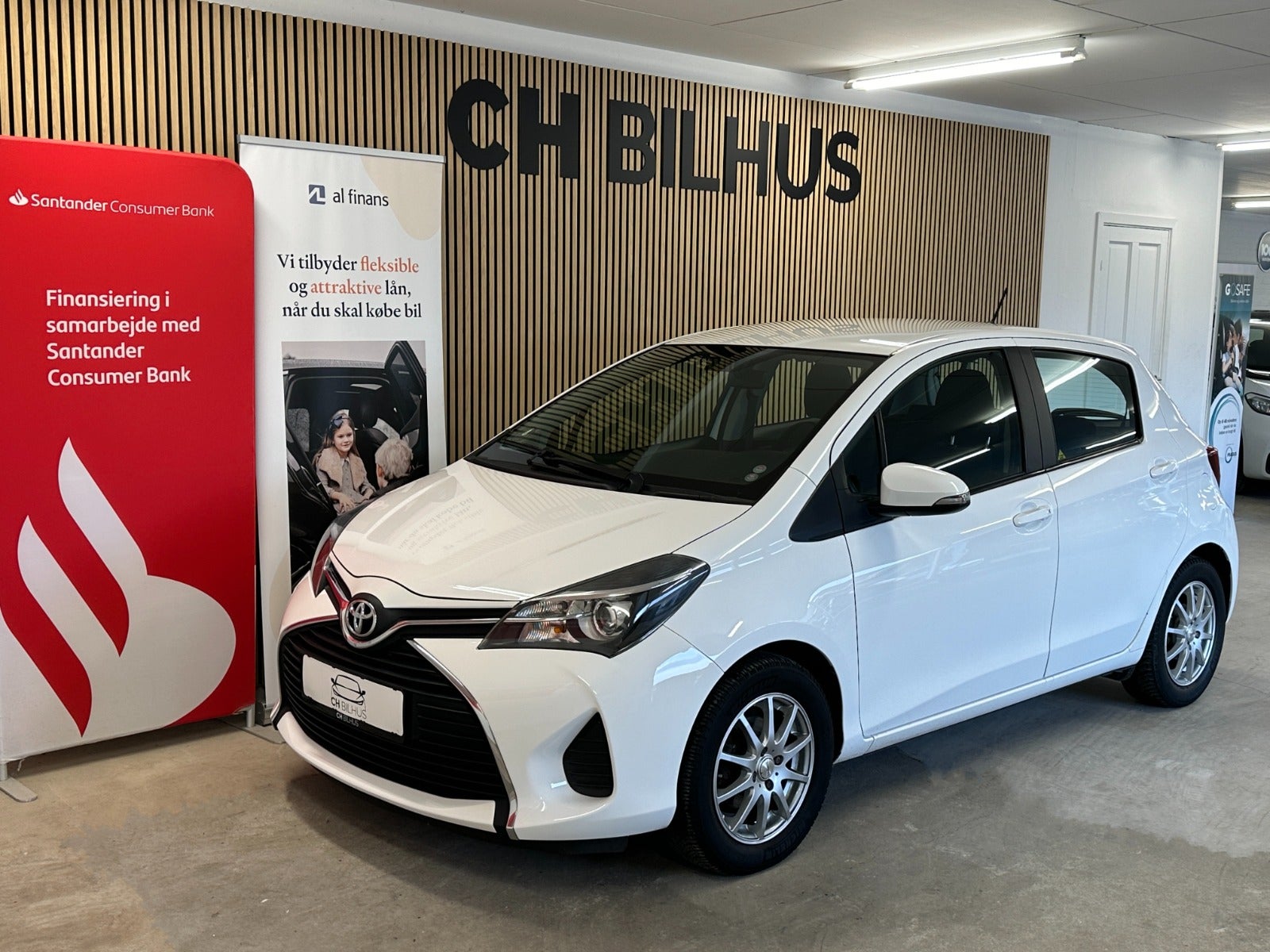 Toyota Yaris 2015