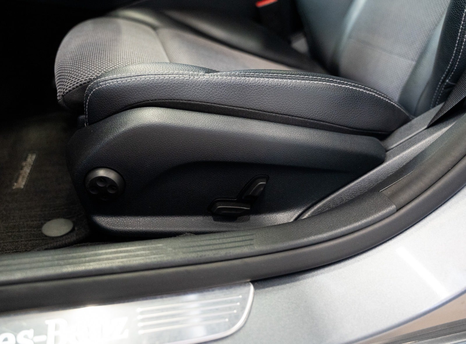 Billede af Mercedes C220 d 2,2 Avantgarde stc. aut.