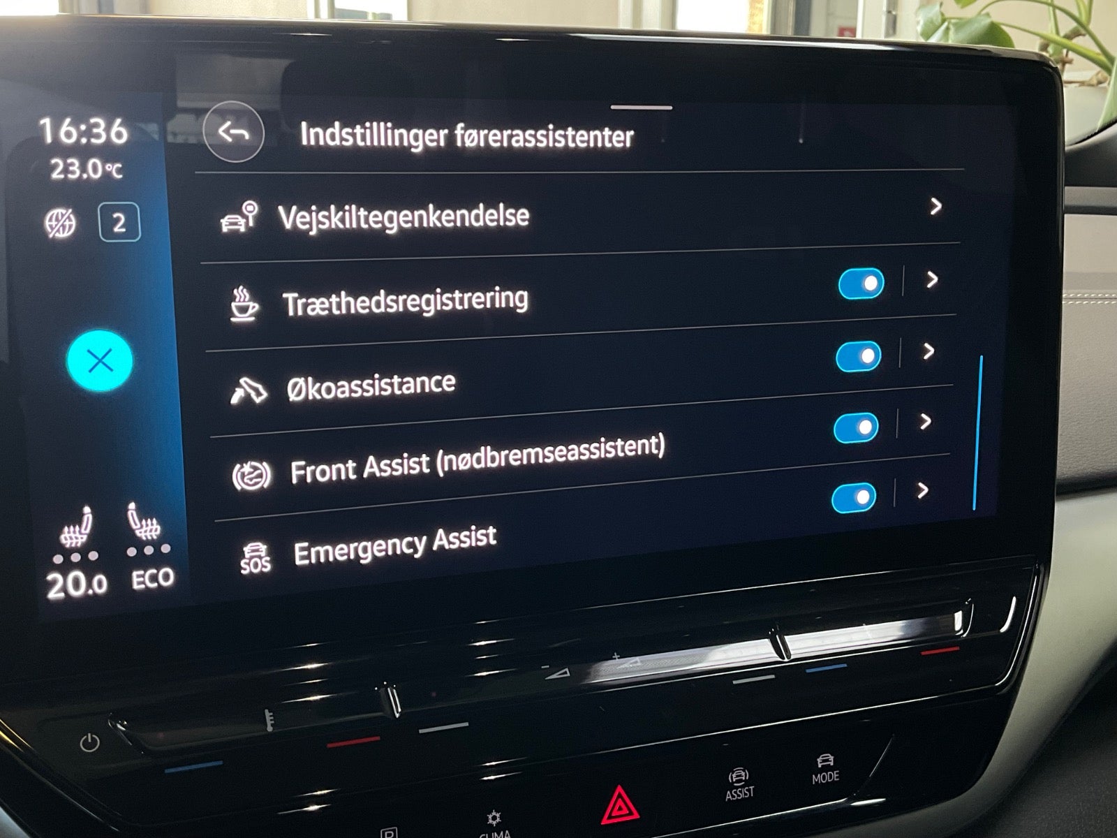 VW ID.4 77 Pro Performance 5d - 16