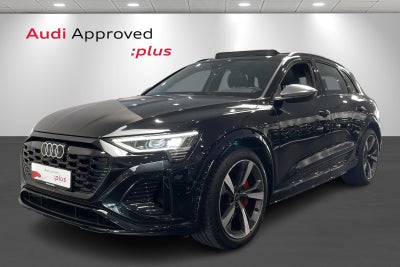 Audi SQ8 e-tron  quattro 5d