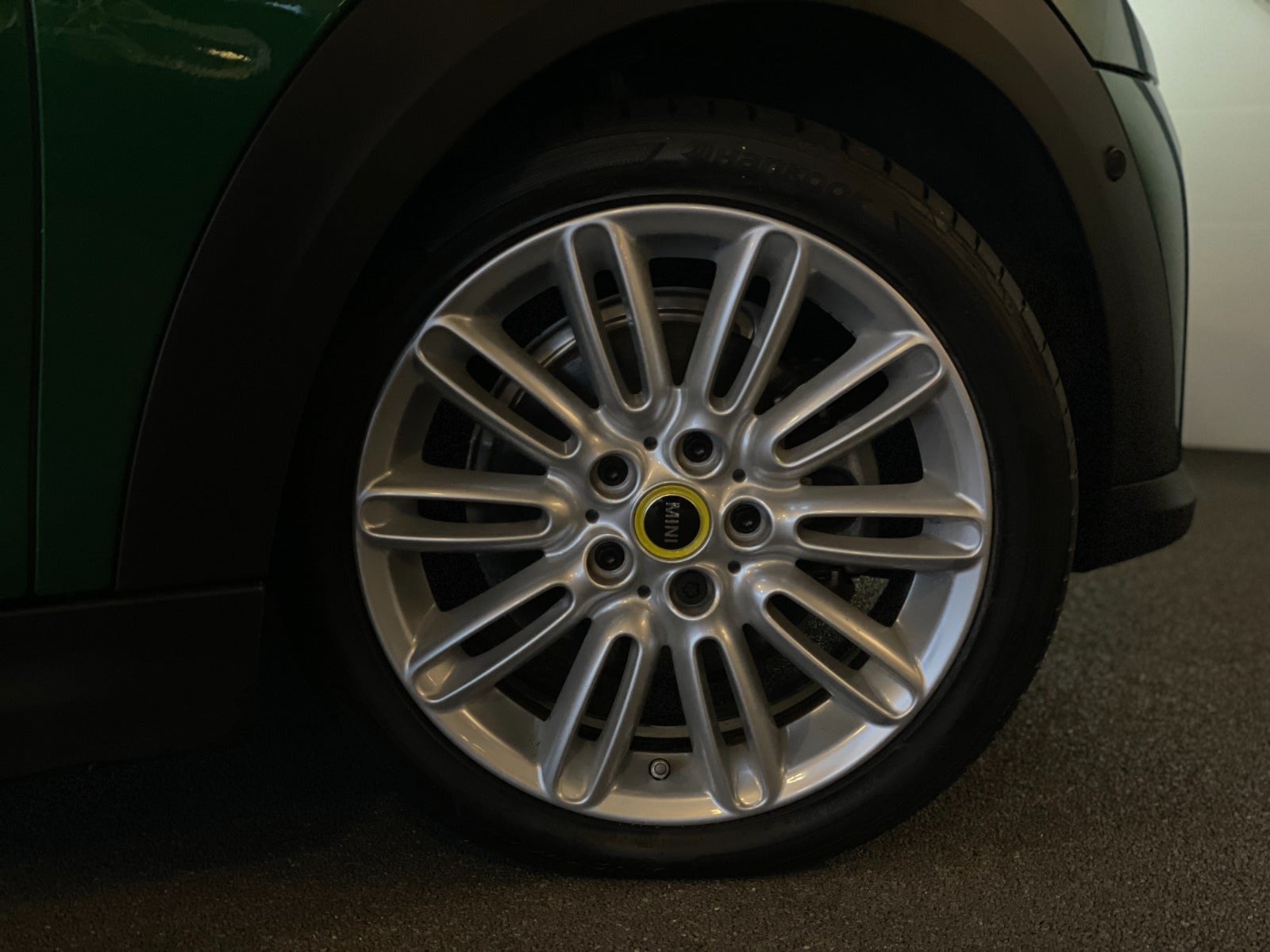 MINI Cooper SE Yours Trim