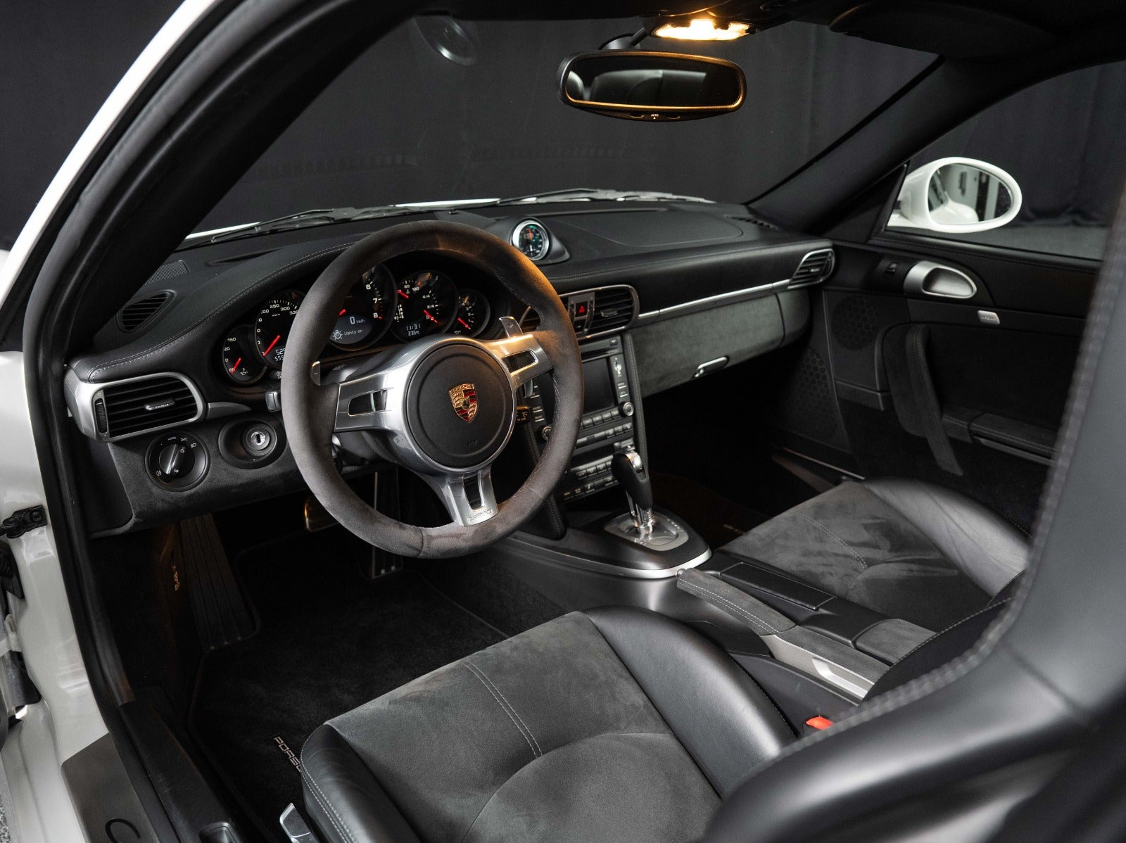 Gallery image 11 of 18