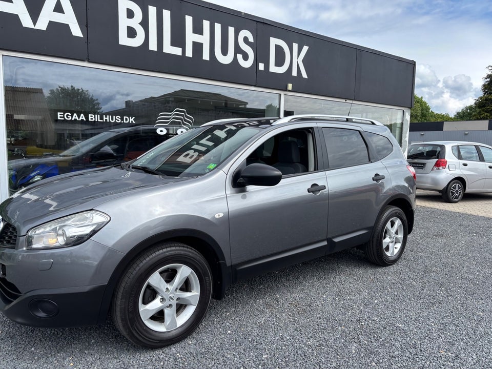 Nissan Qashqai+2, Billede 2
