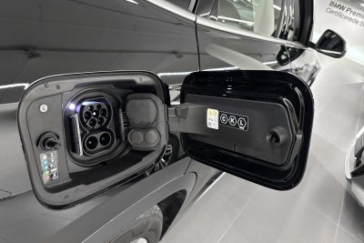 BMW iX1 eDrive20 X-Line