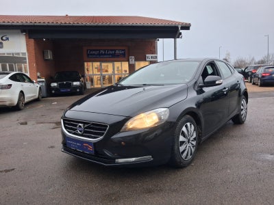 Volvo V40 1,6 D2 115 Kinetic 5d