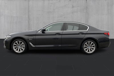 BMW 530e Sport Line aut. - 1