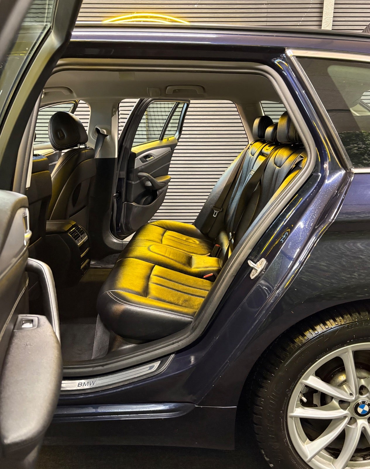 Billede af BMW 530d 3,0 Touring Luxury Line aut.