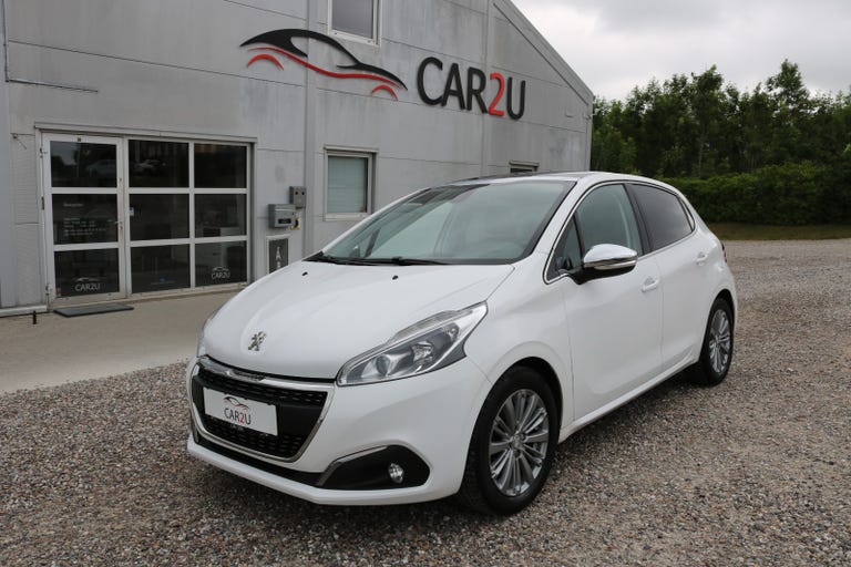 Peugeot 208 BlueHDi 100 Allure Sky