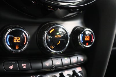 MINI Cooper SE Classic Trim