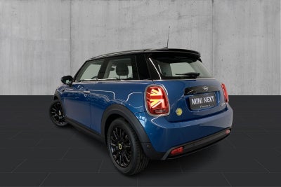 MINI Cooper SE Classic Trim - 2