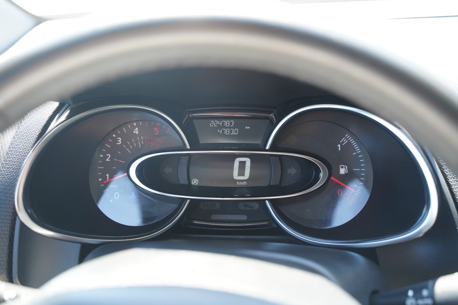 Billede af Renault Clio IV 1,5 dCi 90 Limited Sport Tourer