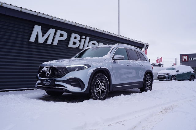 Mercedes EQB300  AMG Line 4Matic